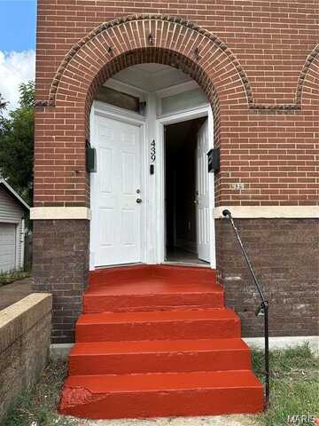 439 Fassen Street, Saint Louis, MO 63111