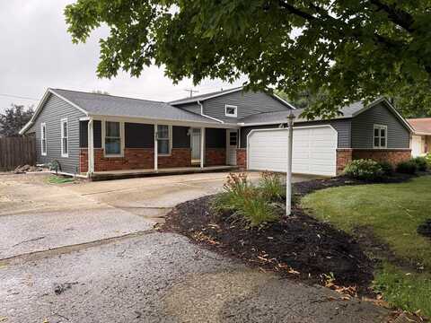 960 Victoria Drive, Bucyrus, OH 44820