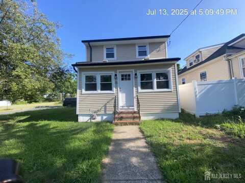 15 Wedgewood Avenue, Woodbridge, NJ 07095