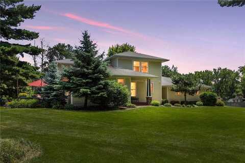 5678 Centerville Road, Whyte, MN 55127