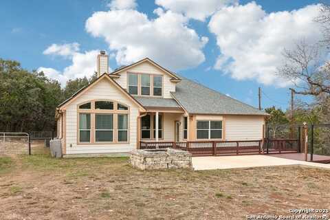 605 COUNTY ROAD 2763, Mico, TX 78056
