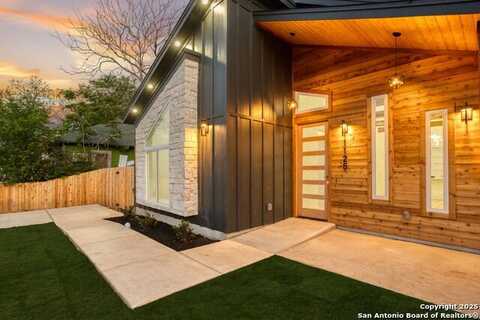 1126 Paso Hondo, San Antonio, TX 78202