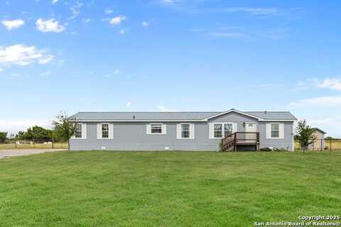 18150 Fm 471, Natalia, TX 78059