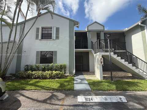 1024 S Independence Dr, Homestead, FL 33034