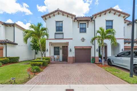 8866 NW 102nd Pl, Doral, FL 33178