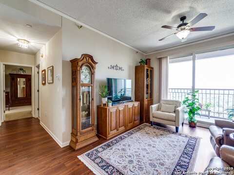 1 Towers Park, San Antonio, TX 78209
