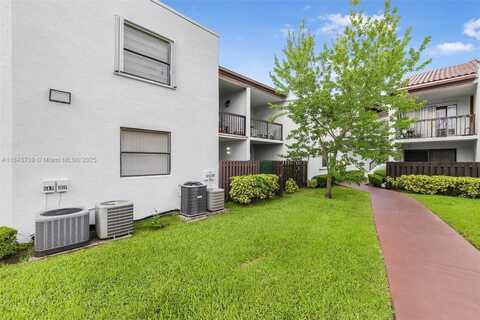9407 Fontainebleau Blvd, Miami, FL 33172