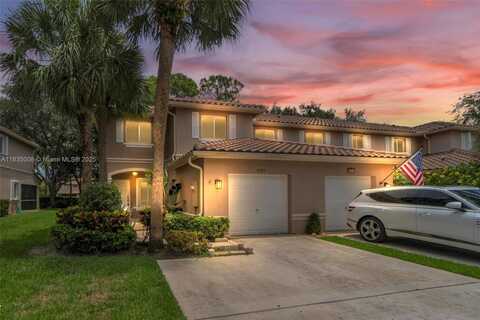 4723 Pinemore Ln, Lake Worth, FL 33463