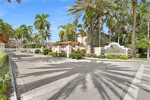 5660 NW 115th Ct, Doral, FL 33178