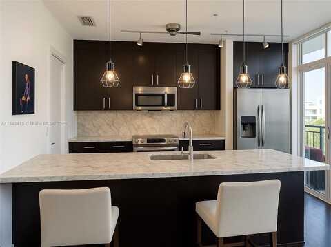 6701 Biscayne Blvd, Miami, FL 33138