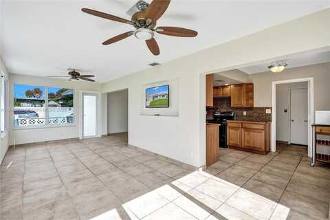 2707 NW 54th St, Tamarac, FL 33309