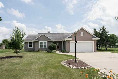 320 Pleasant Street, Eagle, WI 53119
