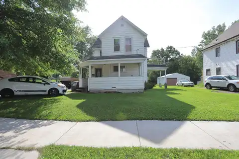 801 Academy Street, Elroy, WI 53929
