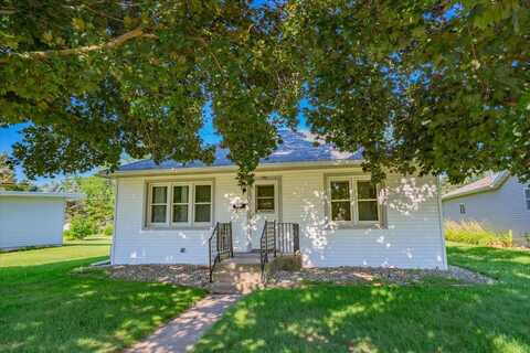 605 Monroe Street, Sauk City, WI 53583