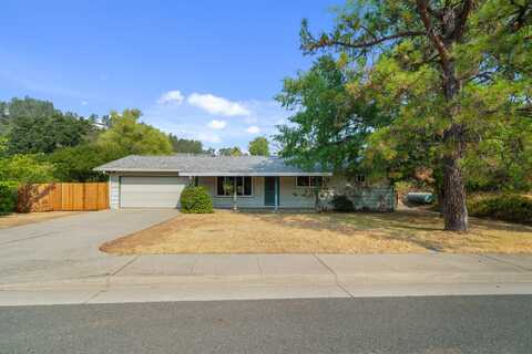 4490 Placer Street, Redding, CA 96001