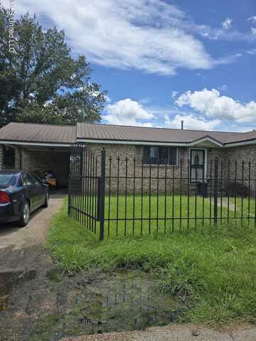 430 North 1st Street Street, Pickens, MS 39146