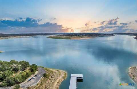 19506 Inverness Drive, Spicewood, TX 78669