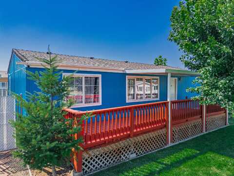 1570 S Peach Street, Medford, OR 97501