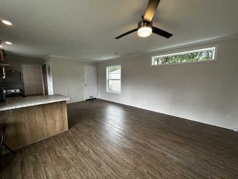 46321 Westminster, Macomb, MI 48044
