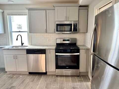 52 Vernon Street, Providence, RI 02903