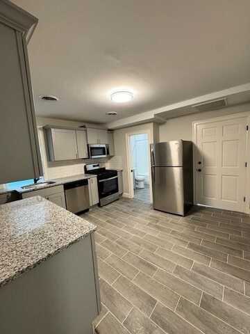 52 Vernon Street, Providence, RI 02903
