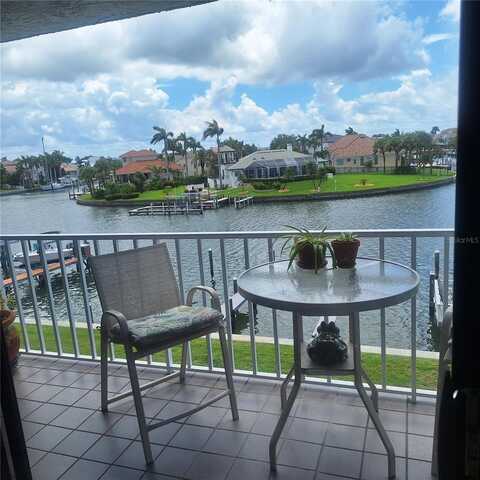 719 PINELLAS BAYWAY S, Saint Petersburg, FL 33715