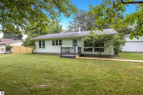 11075 S Lacore Road, Empire, MI 49630