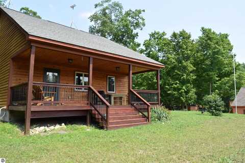 2700 Bucky Moose Trail, Curran, MI 48728