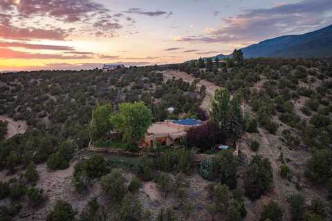 37 Gallina Canyon Road, Valdez, NM 87580