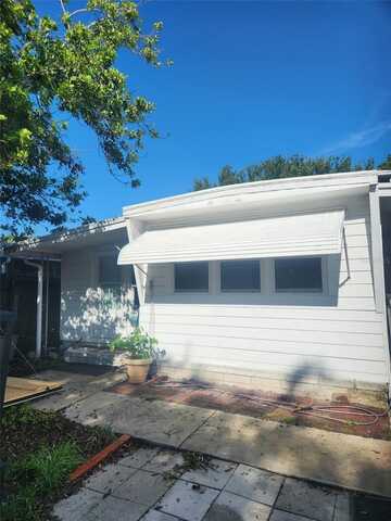 5320 W PINE STREET N, Saint Petersburg, FL 33709