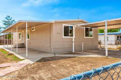 5233 N Royal Palm Drive, Tucson, AZ 85705