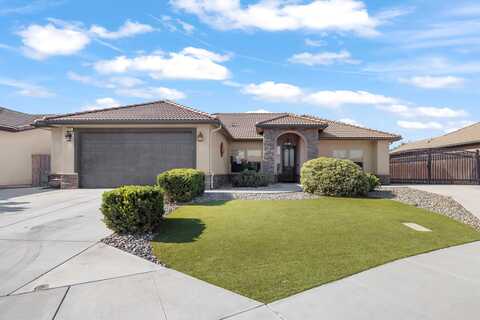 3011 Windmill Court, Tulare, CA 93274