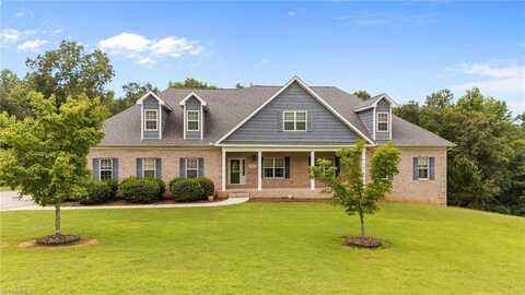 345 Friendship Ledford Road, Thomasville, NC 27360