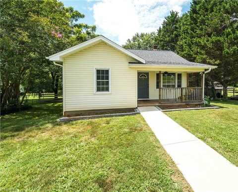 6925 Carolina Avenue, Boonville, NC 27011