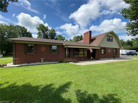331 Collins Road, Dobson, NC 27017