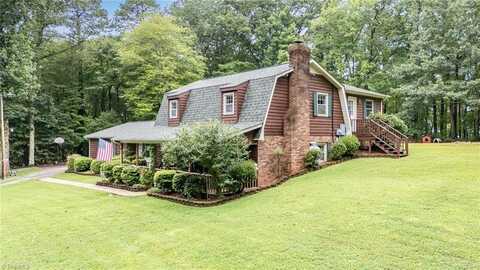200 Englewood Trail, Mount Airy, NC 27030