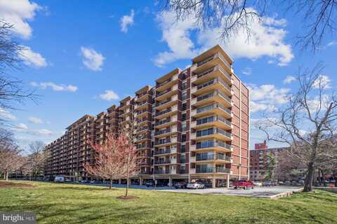 1300 ARMY NAVY DRIVE, ARLINGTON, VA 22202