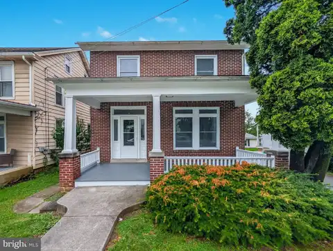 729 E MAIN STREET, EPHRATA, PA 17522
