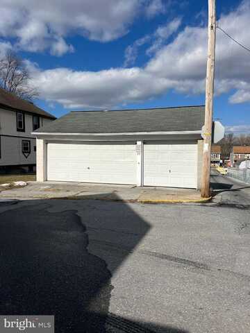 NS MORAVIAN STREET, LEBANON, PA 17042