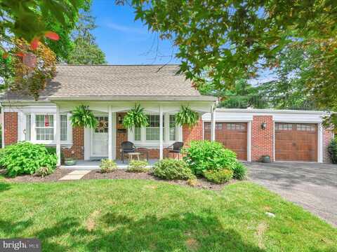 1657 WILSON AVENUE, LANCASTER, PA 17603