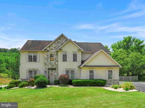 2999 LEGACY LANE, YORK, PA 17402
