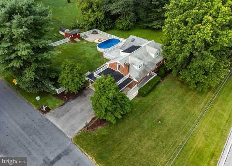 1239 W TRINDLE ROAD, MECHANICSBURG, PA 17055