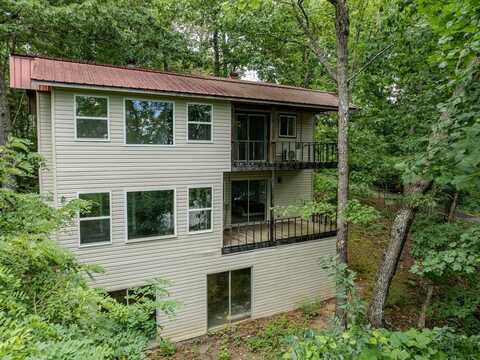 128 Manor Dr, HAYESVILLE, NC 28904
