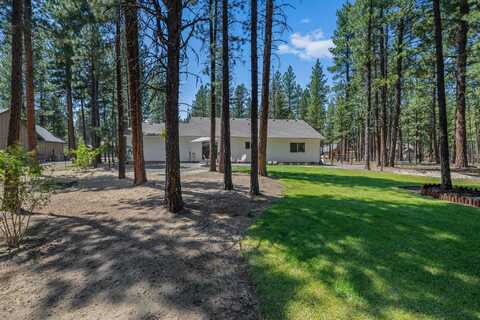 15325 Bear Street, La Pine, OR 97739