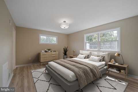 520 N QUAKER LANE, ALEXANDRIA, VA 22304