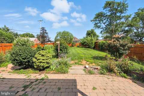 800 WILLOW STREET, POTTSTOWN, PA 19464