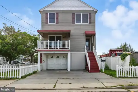 142 W MONTGOMERY AVENUE, WILDWOOD, NJ 08260