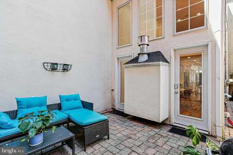 427 S EDEN STREET, BALTIMORE, MD 21231