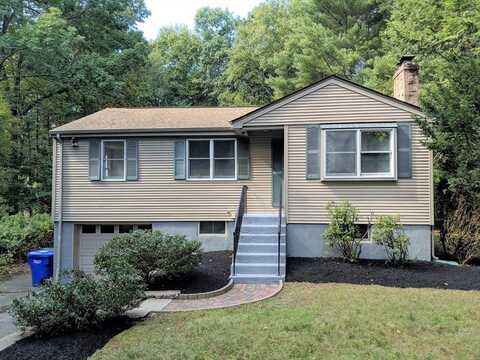 23 Cross Street, Hopkinton, MA 01748