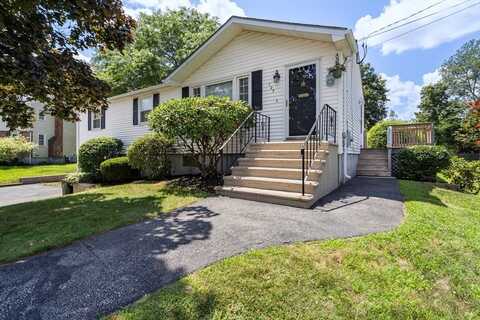 129 Plymouth Rd, Bellingham, MA 02019
